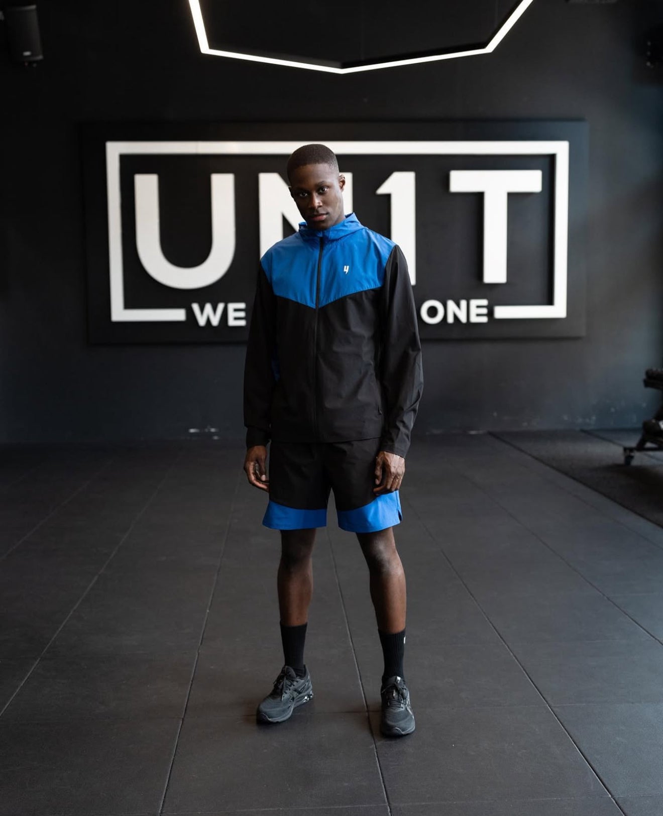 Yelir performance jacket blue